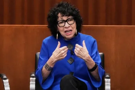 High Court Justice Questions Whether Americans Grasp the Distinction Between Leaders and Kings