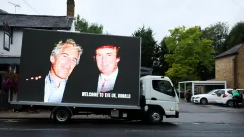 Four Detentions Made After Trump and Epstein Pictures Projected on Windsor Castle